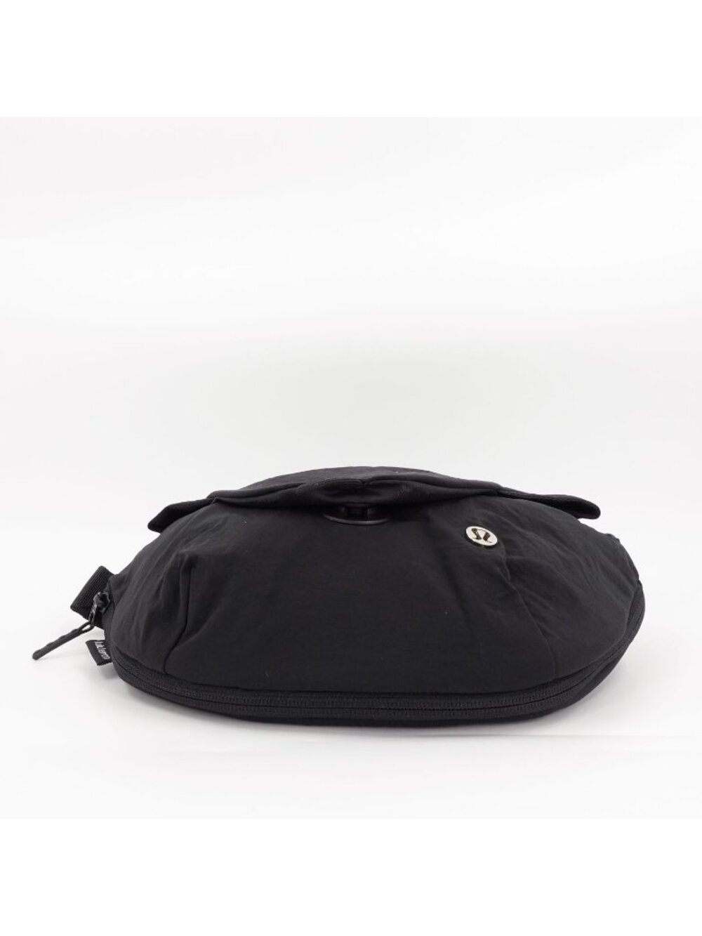 Lululemon Curved Crossbody 3L Black OS - Picture 9 of 16